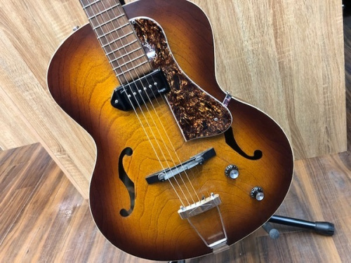 Godin 5th Avenue Kingpinフルアコギター【トレファク八王子めじろ台店