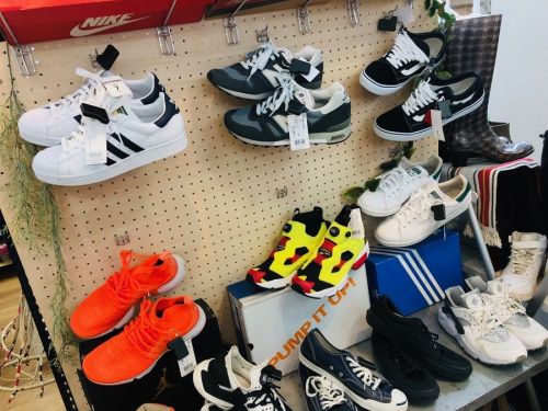 NIKE adidas 中古 八王子の八王子多摩立川洋服買取