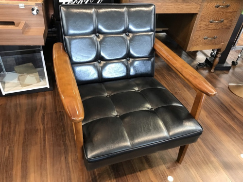 家具のカリモク