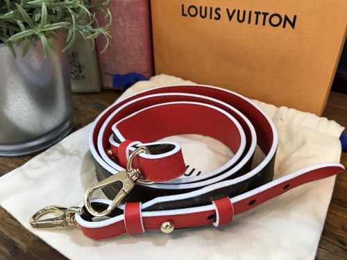 ブランド・ラグジュアリーのLOUIS VUITTON