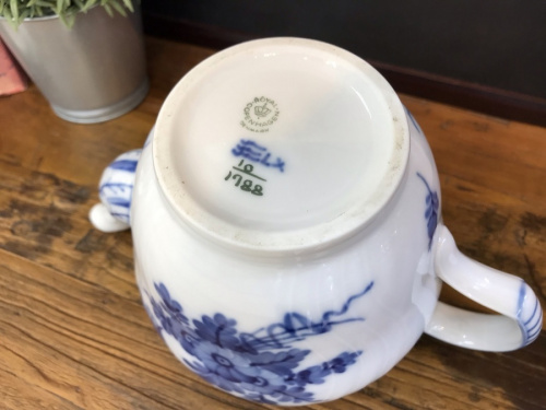 ブルーフラワーカップ