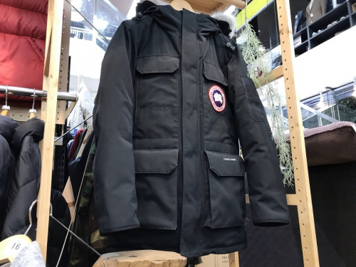 ジャケットのカナダグース