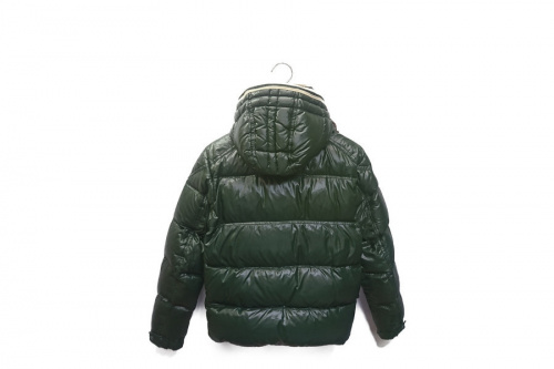 モンクレールの八王子多摩立川 洋服 買取