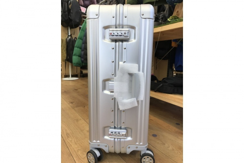 メルセデスベンツの八王子多摩立川 バッグ 買取