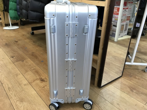 八王子多摩立川 バッグ 買取の八王子めじろ台 スーツケース