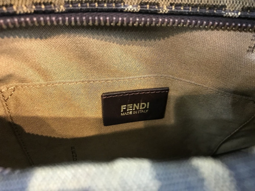 八王子多摩立川 洋服 買取の八王子多摩高尾 古着 買取