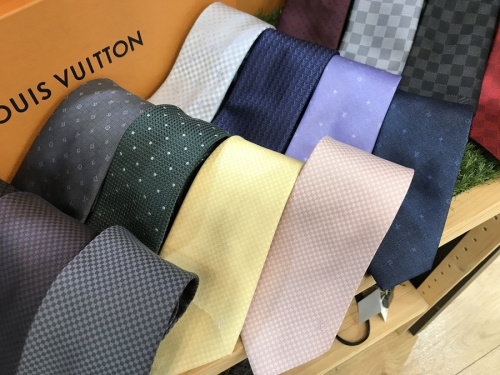 ネクタイ 中古 八王子の八王子多摩立川 ルイ・ヴィトン 買取