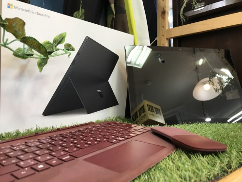 デジタル家電のタブレット