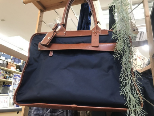 メンズファッションのバッグ