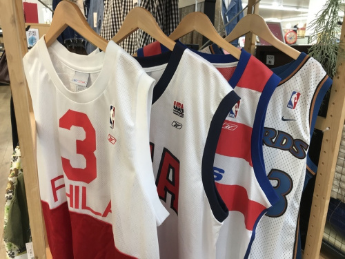 スポーツ用品のユニフォーム