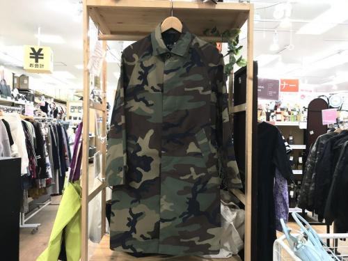 コートのTHE NORTH FACE