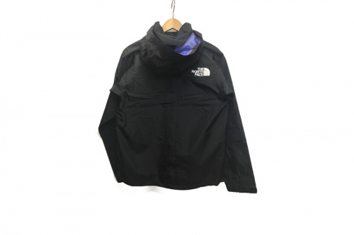 コートのTHE NORTH FACE