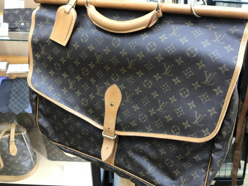 財布のCHANEL