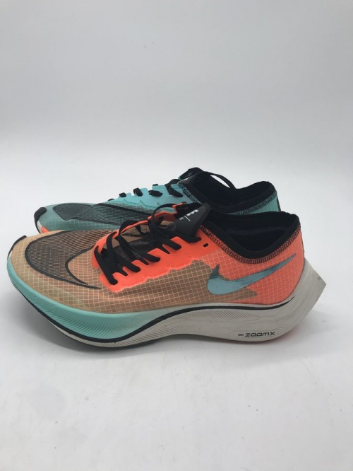 スニーカーのスニーカー買取