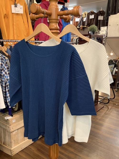 メンズファッションのTシャツ