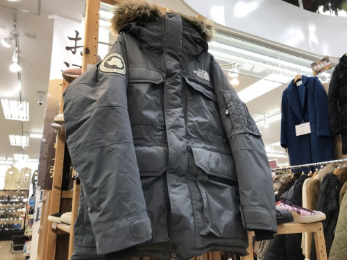 ダウンジャケットのTHE NORTH FACE(ノースフェイス)