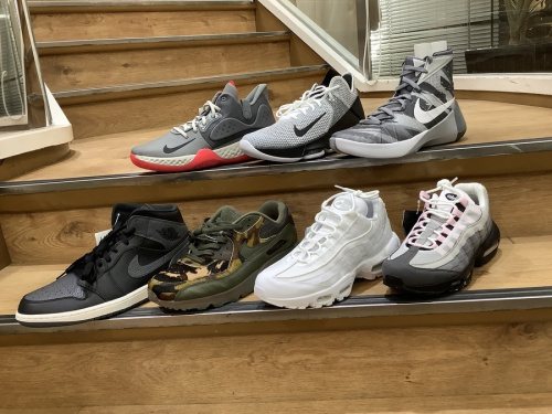 メンズファッションのビジネスシューズ