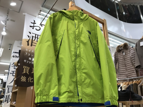 ジャケットのTHE NORTH FACE（ノースフェイス）