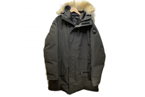 ジャケットのカナダグース