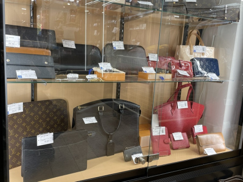 LOUIS VUITTON(ルイヴィトン)の八王子多摩高尾山梨　ヴィトン　買取