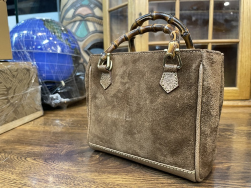 ブランド・ラグジュアリーのハンドバッグ