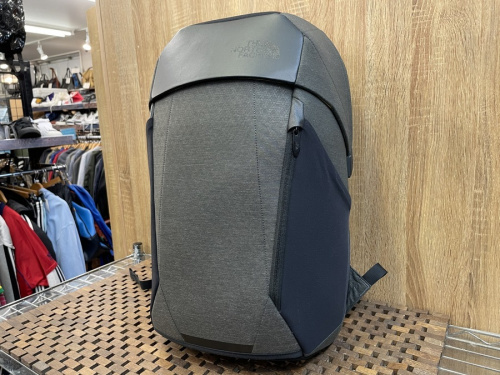 メンズファッションのリュック
