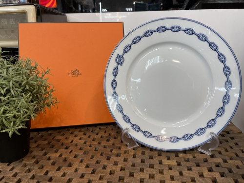 ブランド・ラグジュアリーの洋食器