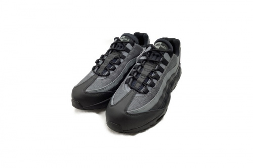 スニーカーのNike(ナイキ)