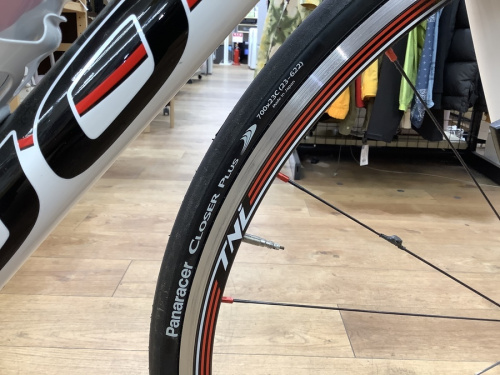 KUOTAのロードバイク