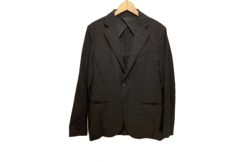 ジャケットのTEATORA（テアトラ）