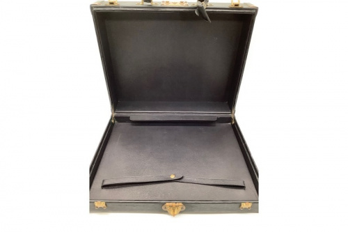 モノグラムのLOUIS VUITTON