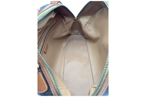 マカダムのCELINE（セリーヌ）