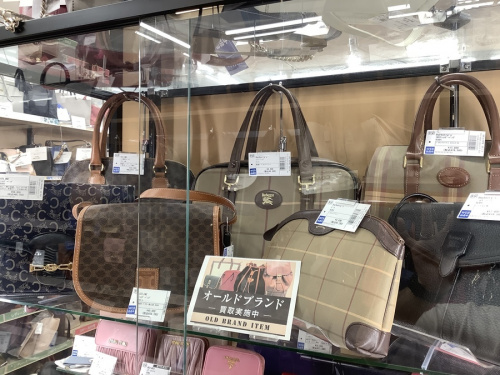 バーバリーの八王子 多摩 高尾 古着  買取