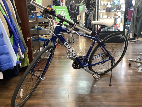 スポーツ用品の自転車