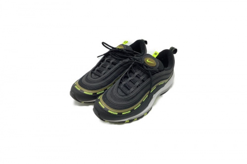スニーカーのNIKE