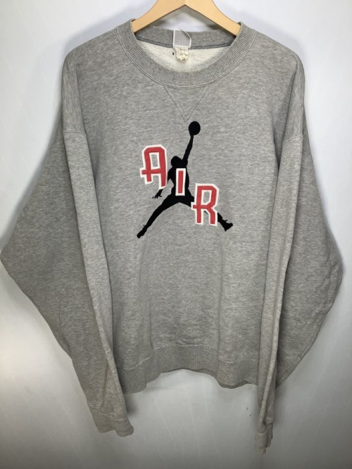 トレーナーのスウェット