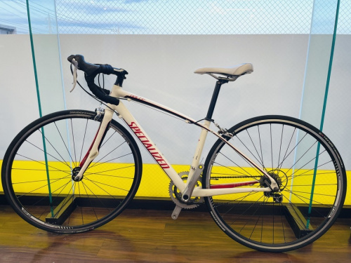 スポーツ用品の自転車