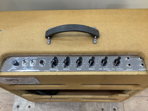 FENDER(フェンダー)の楽器