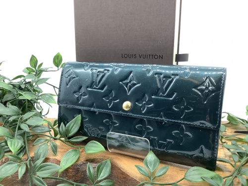 バッグ・財布の財布