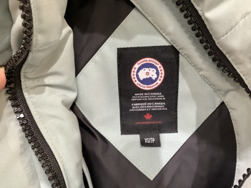 CANADA GOOSEのめじろ台