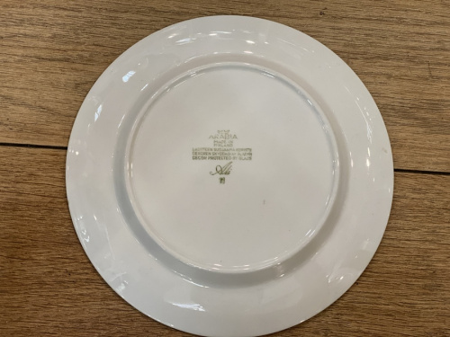 洋食器の両手鍋