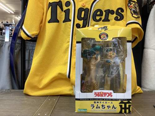 ホビーのシャツ