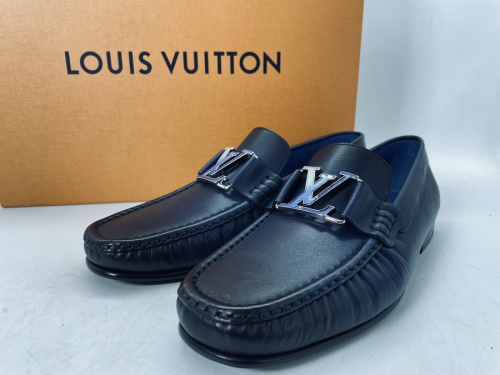 ルイヴィトンの靴