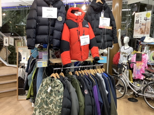 THE NORTH FACEのMONCLER