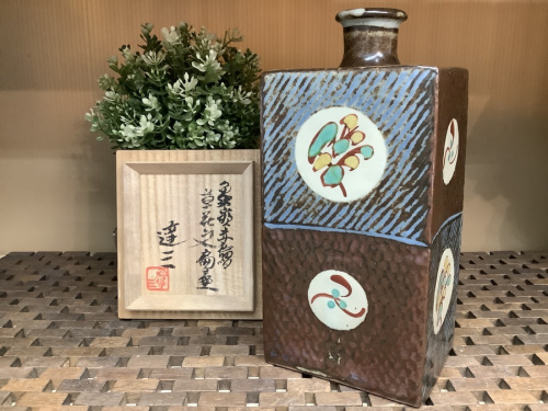 花器の壺