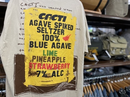 メンズファッションのTシャツ