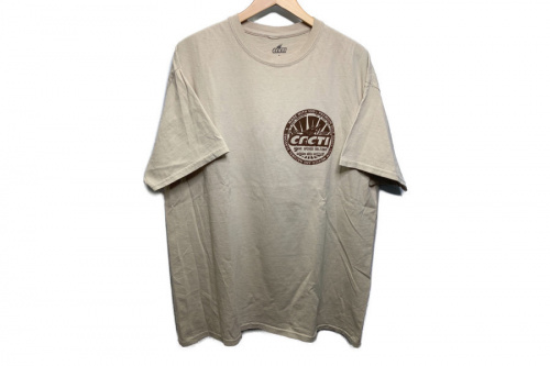 Tシャツのトラヴィススコット