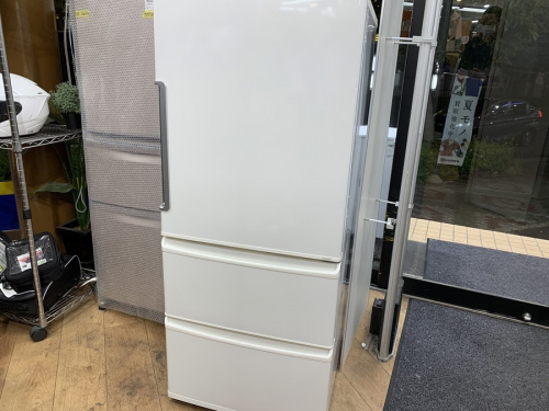 キッチン家電の冷蔵庫