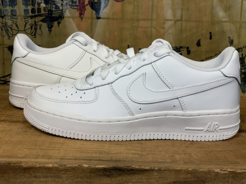 ナイキのAIR FORCE 1