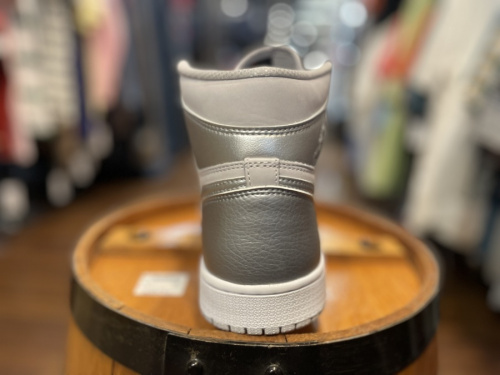 AIR JORDANのエアジョーダン